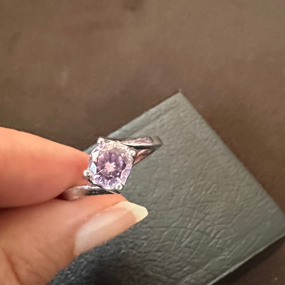 Chic Silver Ring With Pink Gemstone - image 6